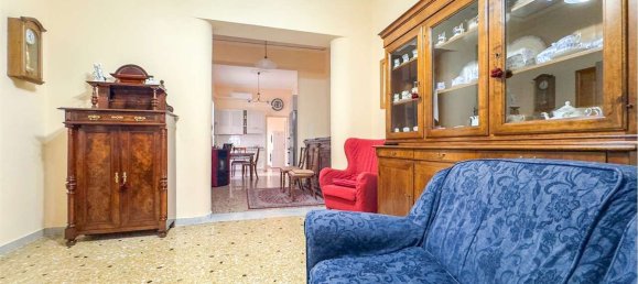 5 rooms Apartment in Quartu Sant'Elena, Italy No. 270321 8