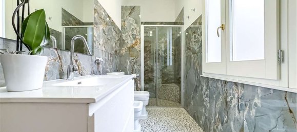 5 rooms Apartment in Quartu Sant'Elena, Italy No. 270321 27