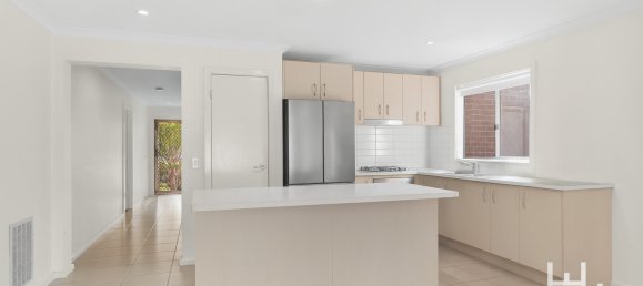 3 Schlafzimmer Haus in Clyde North, Australia, Nr. 250 7