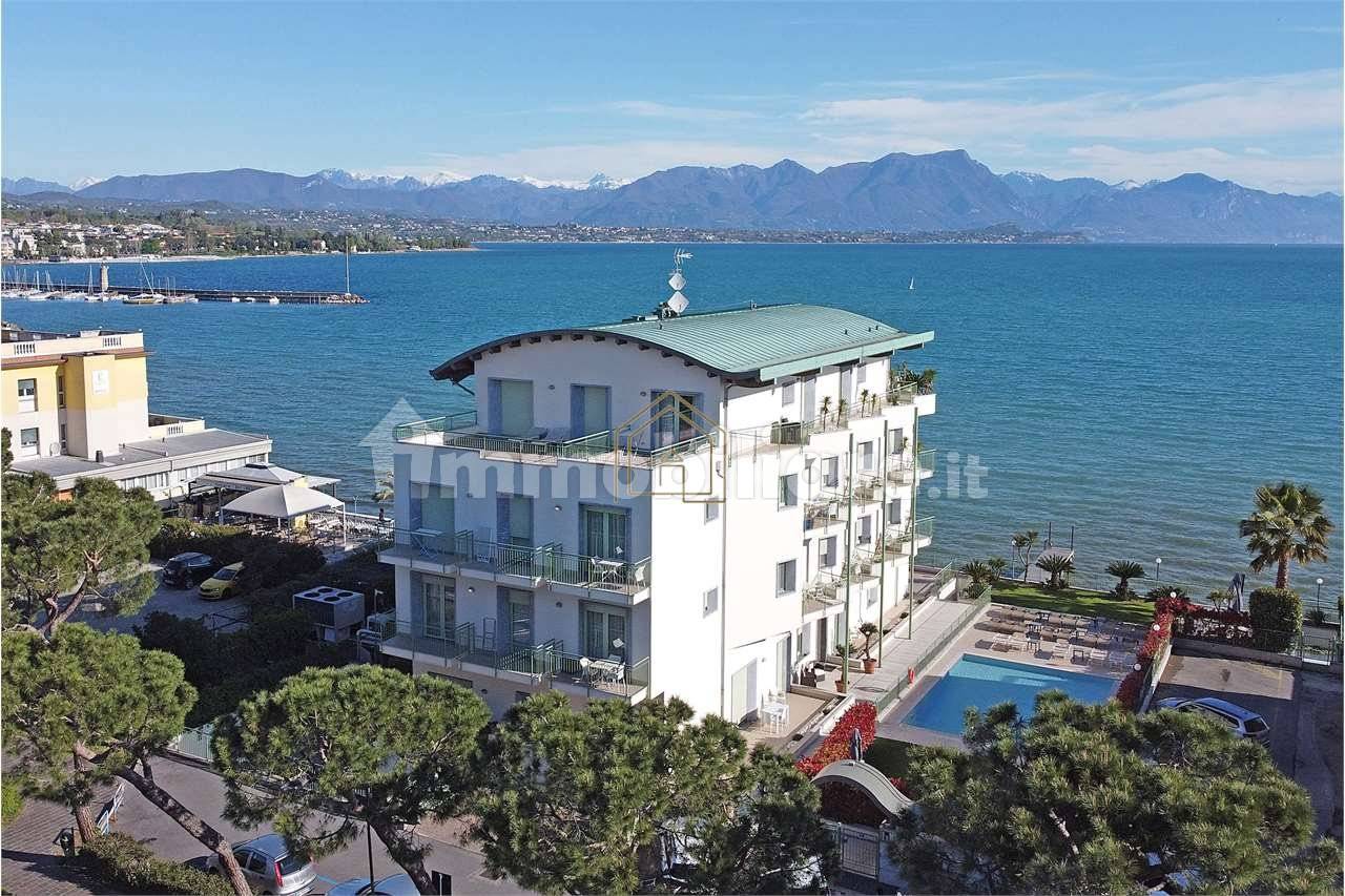 5-Zimmer Gebäude in Desenzano del Garda, Italy, Nr. 7003