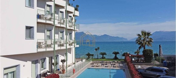 5-Zimmer Gebäude in Desenzano del Garda, Italy, Nr. 7003 11