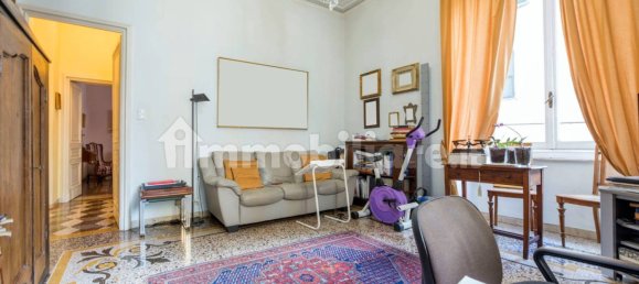 4 bedrooms Apartment in Genoa, Italy No. 184465 10