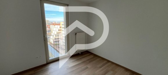 3 bedrooms Penthouse in Metz, France No. 213526 9