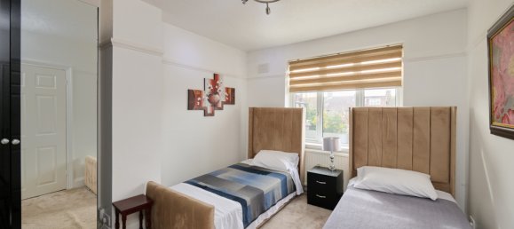 3 bedrooms House in London, United Kingdom No. 2758 6