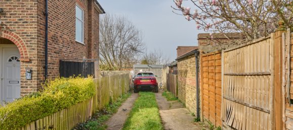 3 bedrooms House in London, United Kingdom No. 2758 16