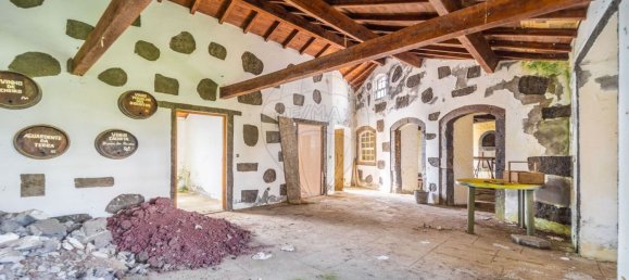 8 bedrooms House in Angra do Heroismo, Portugal No. 44511 4