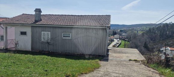 3 bedrooms House in Salto, Portugal No. 22125 2