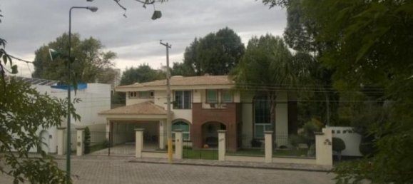 3 bedrooms House in Puebla, Mexico No. 155908 2