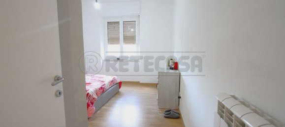 3 rooms Apartment in Massa, Italy No. 155353 8