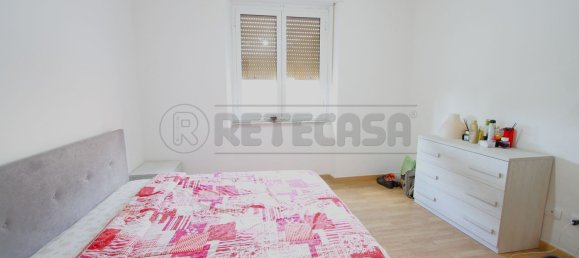 3 rooms Apartment in Massa, Italy No. 155353 12