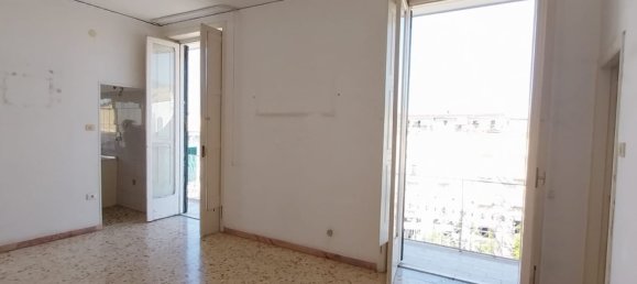 3 bedrooms Apartment in Torre del Greco, Italy No. 344839 6