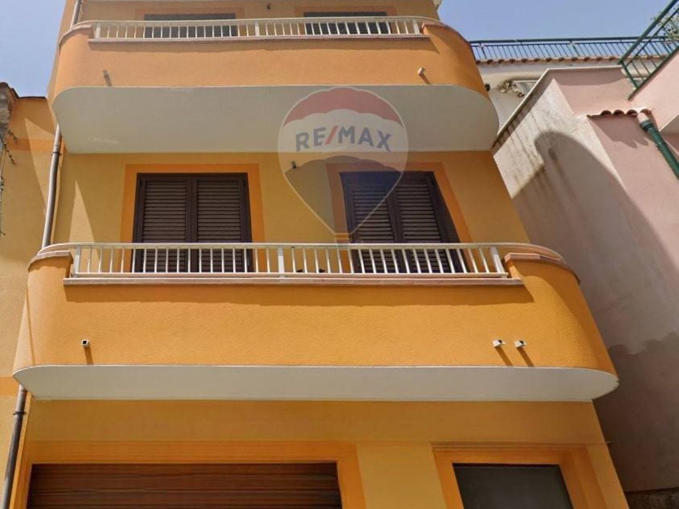 2 Schlafzimmer Haus in Graniti, Italy, Nr. 295535