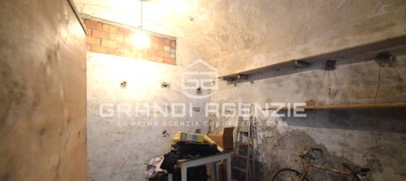 Lagerhaus in Parma, Italy 28m², Nr. 319207 9