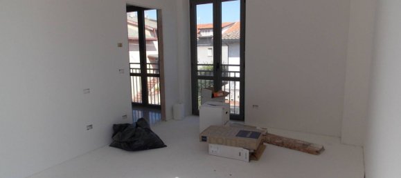 2 rooms Apartment in Spinetoli, Italy No. 276650 11
