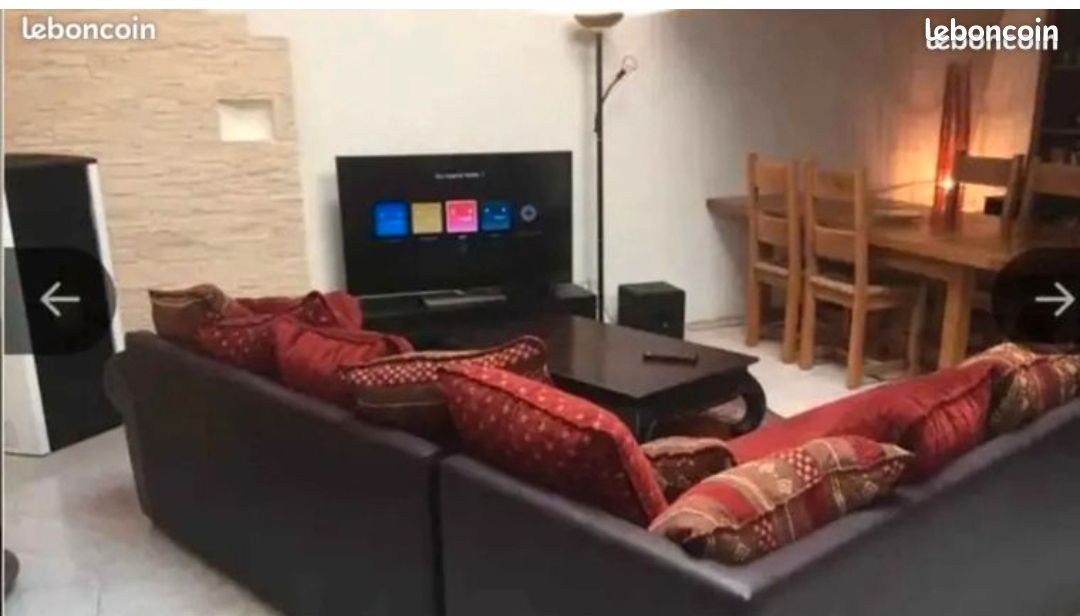 5غرفة منزل في Saint-Esteve, France رقم 341750