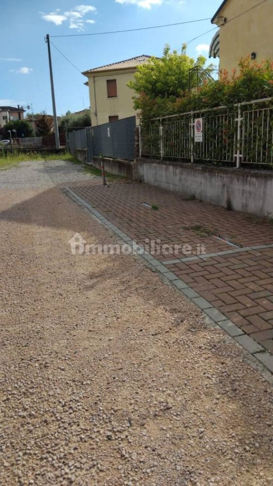 17m² Parking in Verona, Italy No. 347241