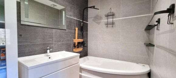 4 bedrooms House in Grosne, France No. 275360 15