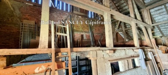 4 bedrooms House in Grosne, France No. 275360 19