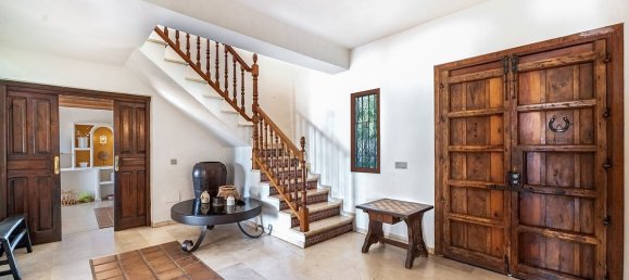 4 bedrooms Villa in Mijas, Spain No. 38419 18
