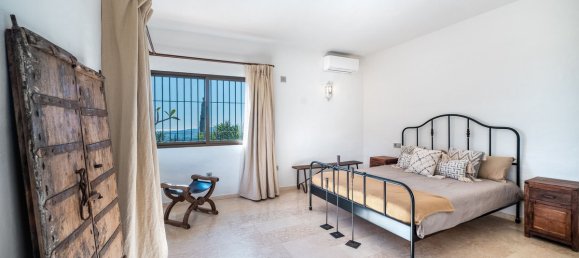 4 bedrooms Villa in Mijas, Spain No. 38419 33