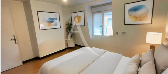 3 Schlafzimmer Haus in Croix, France, Nr. 77361 8