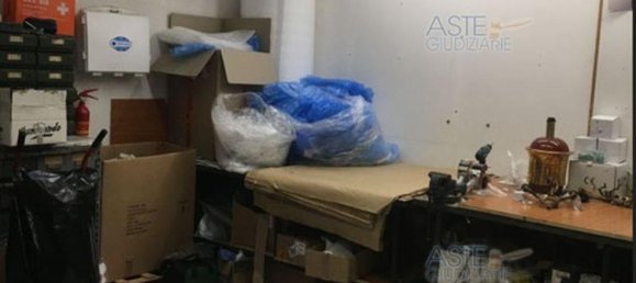 5 rooms Apartment in Rome, Italy No. 292282 2