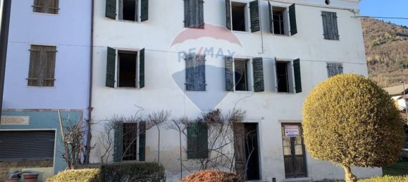 15-salle Villa à Cesiomaggiore, Italy No. 121099 4