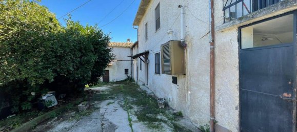 Дом с 2 спальнями в Арпино, Италия № 56048 13