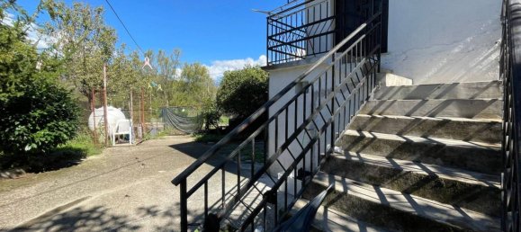 Дом с 2 спальнями в Арпино, Италия № 56048 5