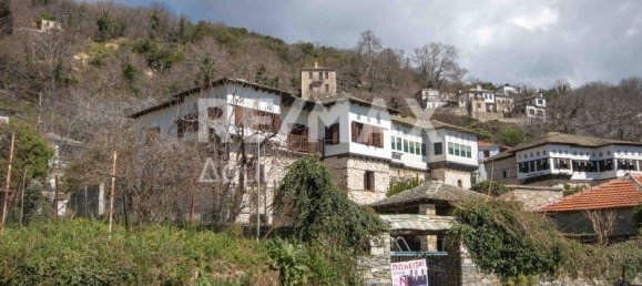 9 bedrooms Property in Magnesia, Greece No. 765 3