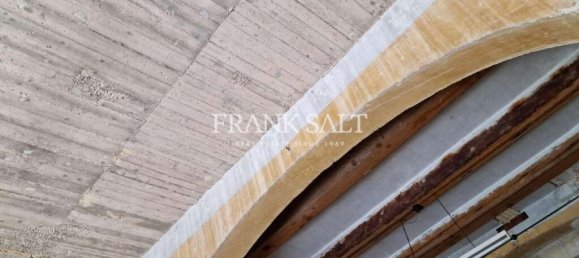 Склад 81м² в Марса, Мальта № 13403 2