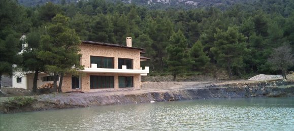 5 bedrooms Villa in Malakasa, Greece No. 6673 3