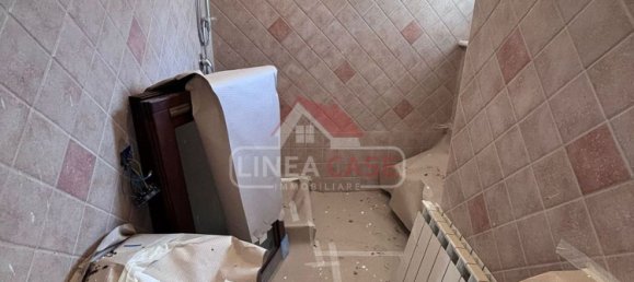 3 bedrooms Apartment in Palestrina, Italy No. 335051 2
