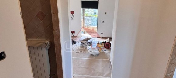 3 bedrooms Apartment in Palestrina, Italy No. 335051 10