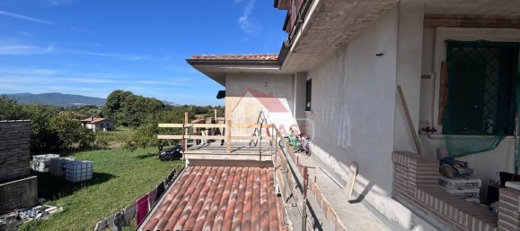 3 bedrooms Apartment in Palestrina, Italy No. 335051 18