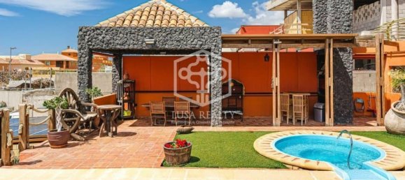 5 Schlafzimmer Villa in Adeje, Spain, Nr. 11401 10