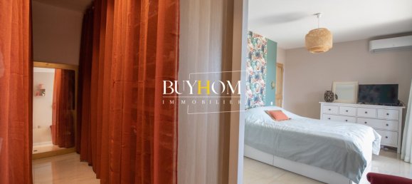 5 bedrooms Villa in L'Isle-sur-la-Sorgue, France No. 349582 2