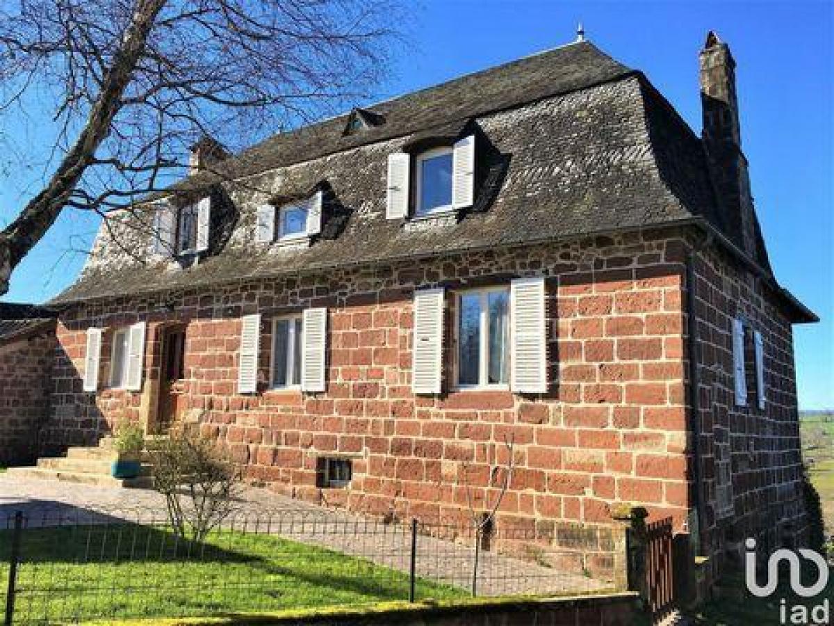 5 bedrooms House in Ayen, France No. 2385