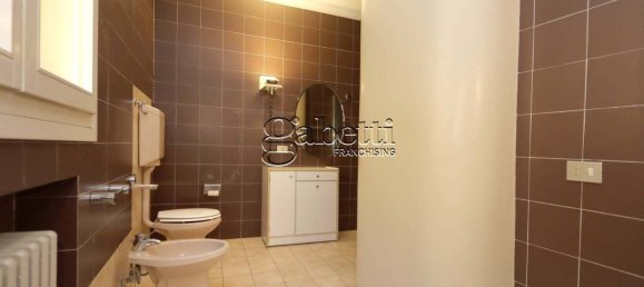 2 bedrooms Apartment in Ferrara, Italy No. 374212 20