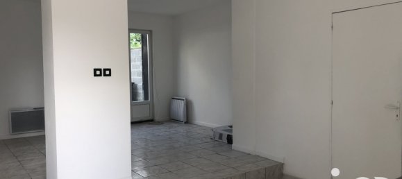 2 bedrooms Building in Caudry, France No. 247460 2
