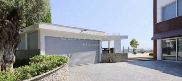 5 bedrooms Villa in Germasogeia, Cyprus No. 362 5