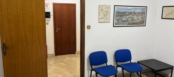 Квартира с 7 комнатами в Катания, Италия № 127924 7