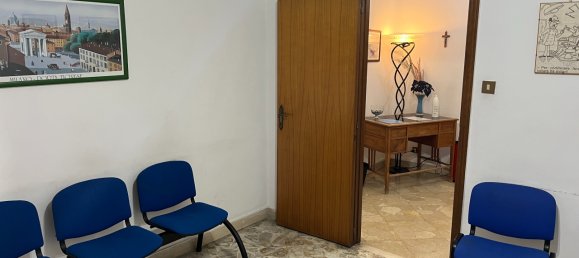 Квартира с 7 комнатами в Катания, Италия № 127924 6