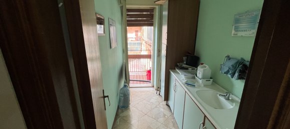 Квартира с 7 комнатами в Катания, Италия № 127924 13