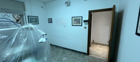 Квартира с 7 комнатами в Катания, Италия № 127924 24