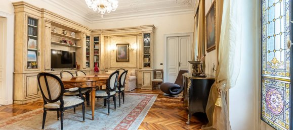 3 bedrooms Apartment in Turin, Italy No. 312838 7