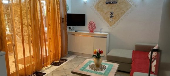 Apartamento de 3 dormitorios en Golfo Aranci, Italy No. 322685 4