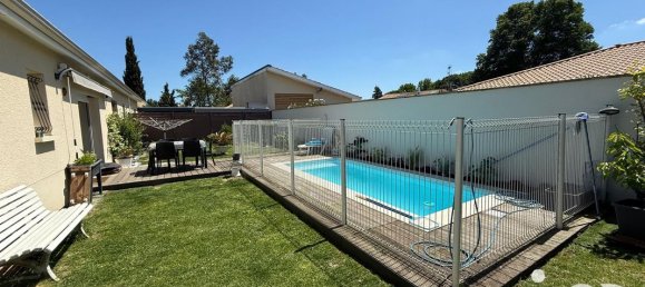 3 bedrooms House in Gironde, France No. 335507 14