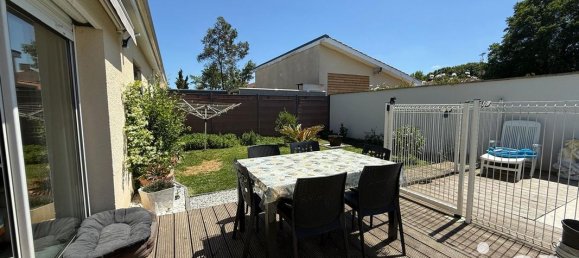 3 bedrooms House in Gironde, France No. 335507 12