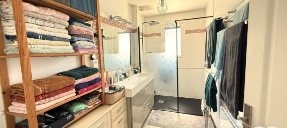 3 bedrooms House in Gironde, France No. 335507 10